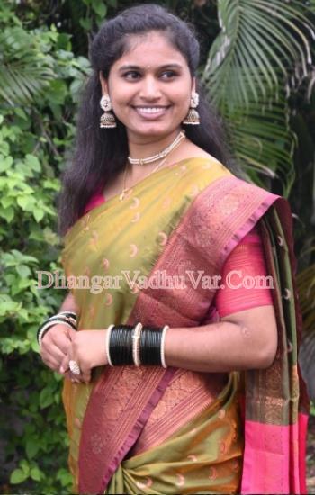 profile-photo profile-photo